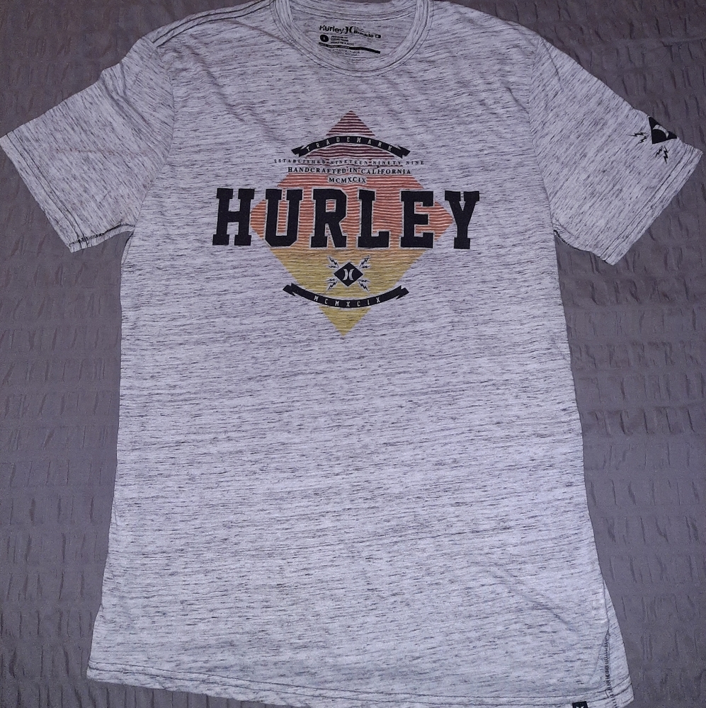 Hurley Graphic T-Shirt - Picture 4 of 4